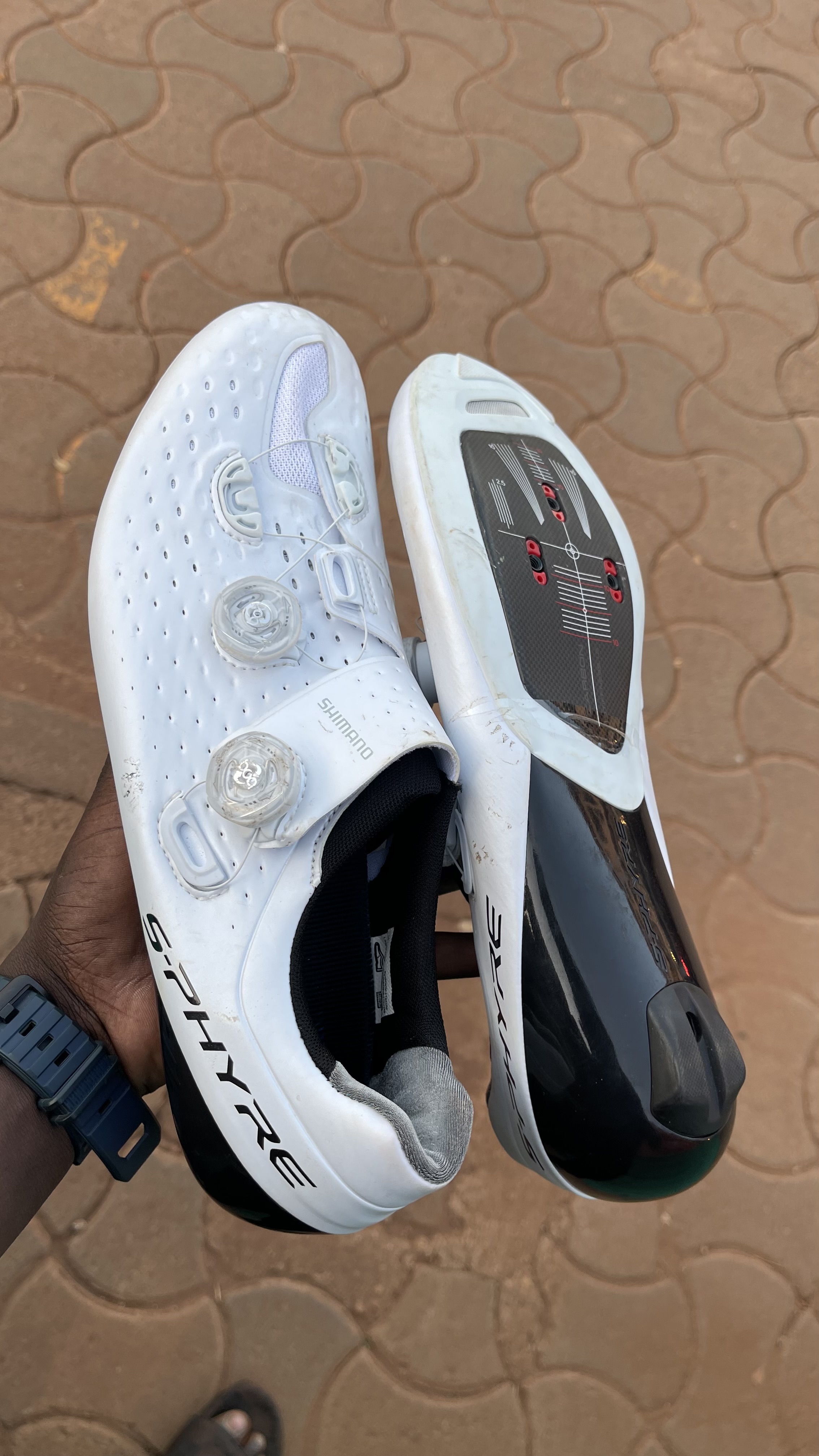 Bike shoe